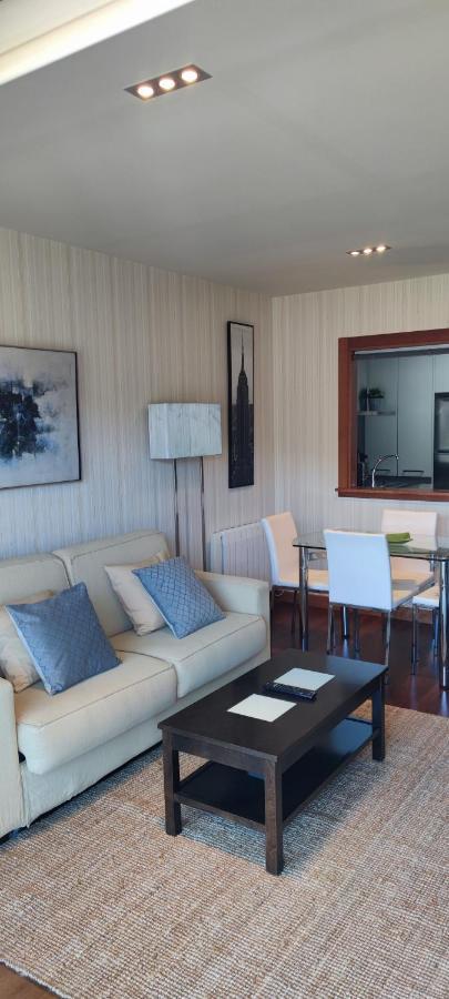 Acogedor Apartamento Con Terraza En Portonovo Luaran gambar