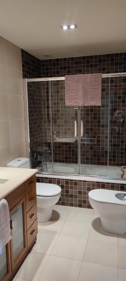 Acogedor Apartamento Con Terraza En Portonovo Luaran gambar